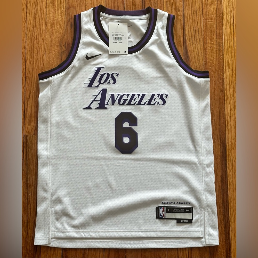 Los Angeles Lakers Lebron James Nike Swingman Jersey-City Edition Youth Sz L